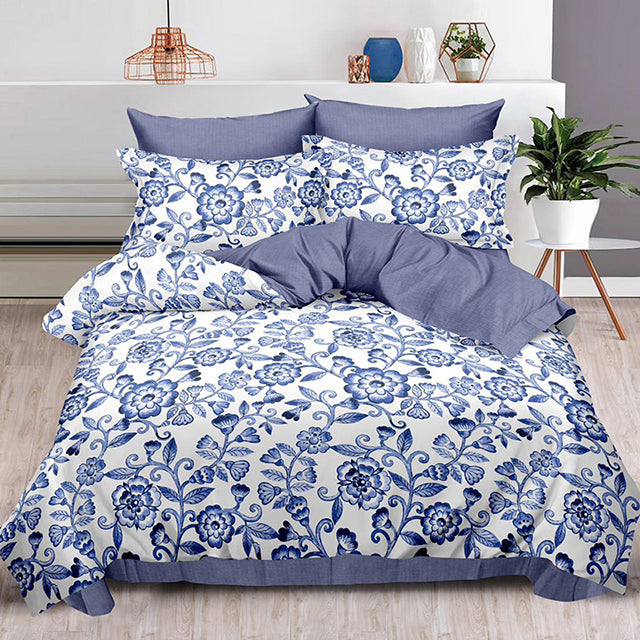 Спално бельо от 100% памук – бял фон със сини цветя