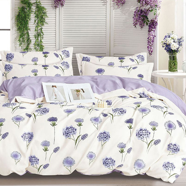 Спално бельо от 100% памук – бяло и синьо с цветчета