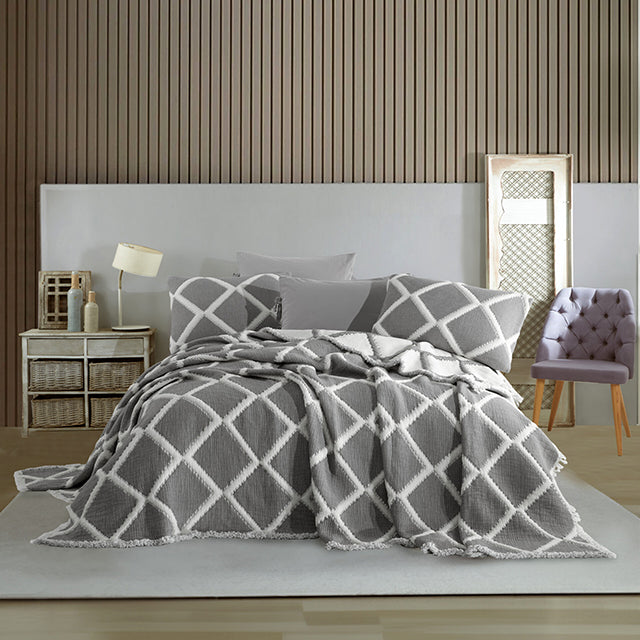 Луксозно спално бельо с покривало и бродерия - Gracia Antrasit