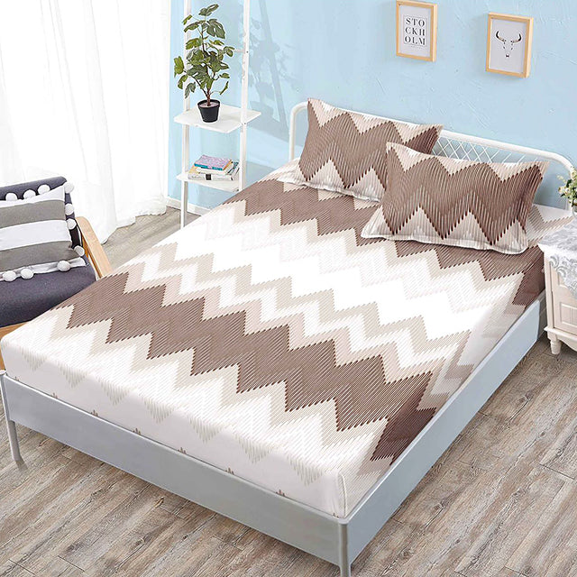 Спално бельо от 3 части с ластик - кафяво с геометричен мотив