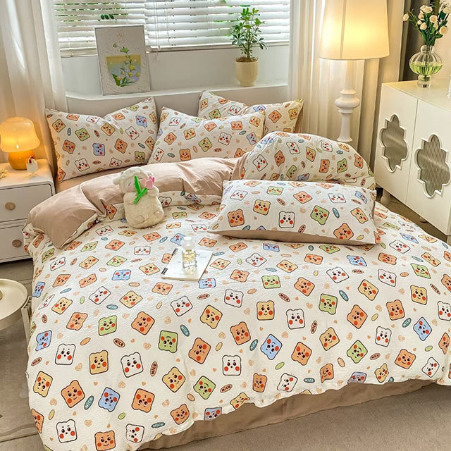 Спално бельо за приста с ластик - бяло и кафяво с цветни фигурки - CA-04