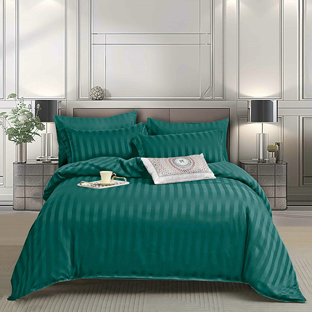 Едноцветно спално бельо с ластик 6 части - цвят тюркоаз с райе