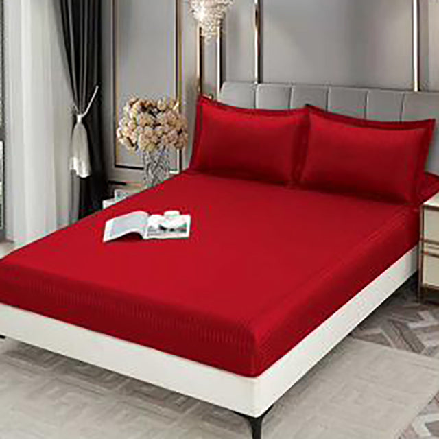 Едноцветно спално бельо с ластик - червено с райе