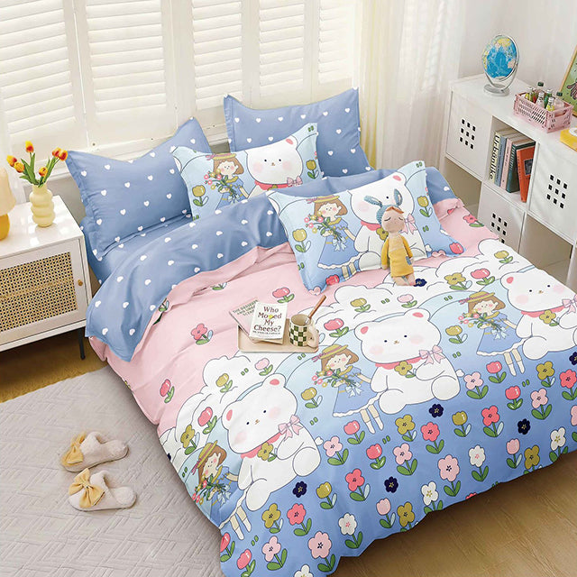 Спално бельо с ластик от 100% памук – розово и синьо с мечета и цветя