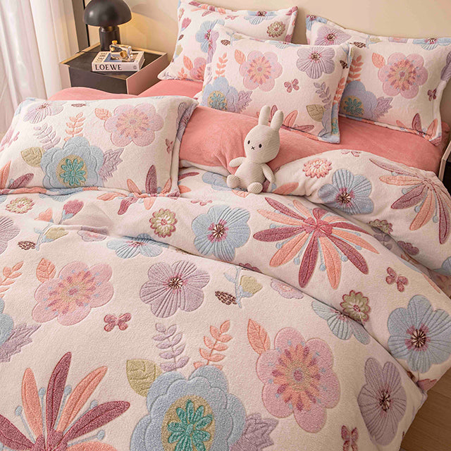 Спално бельо с ластик Cocolino – цвят крем с красиви цветя