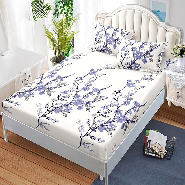 Спално бельо с ластик – бяло с малки сини цветя