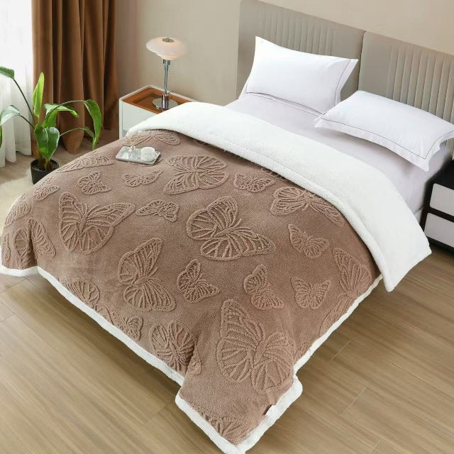 Плюшено одеяло с цип - Кафяво с пеперуди