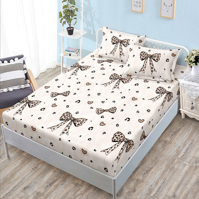 Спално бельо с ластик - цвят крем с панделки и сърца