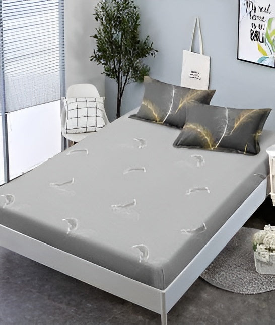 Спално бельо с ластик - сиво с жълти пера