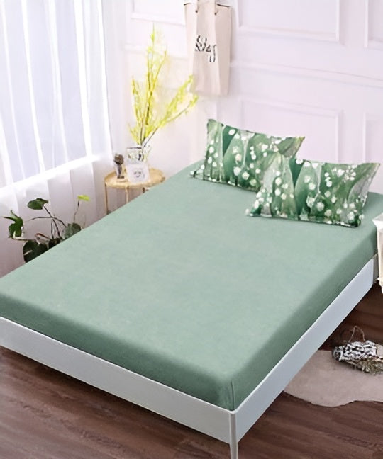 Спално бельо с ластик - зелено с флорален мотив