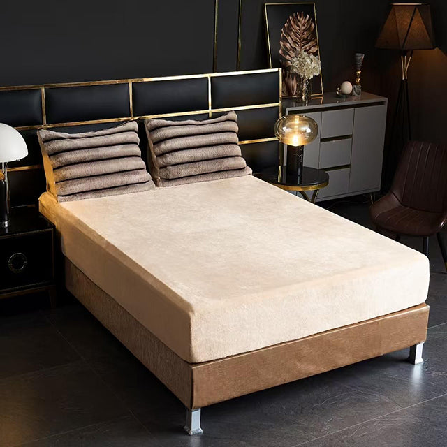 Луксозен комплект с изкуствен косъм от норка - светлокафяво и черно