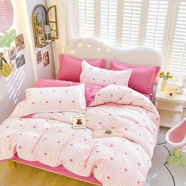 Спално бельо от 100% памук с ластик - бяло и розово със сърца