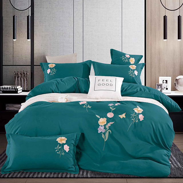 Спално бельо с ластик и бродерия - тъмнозелен цвят