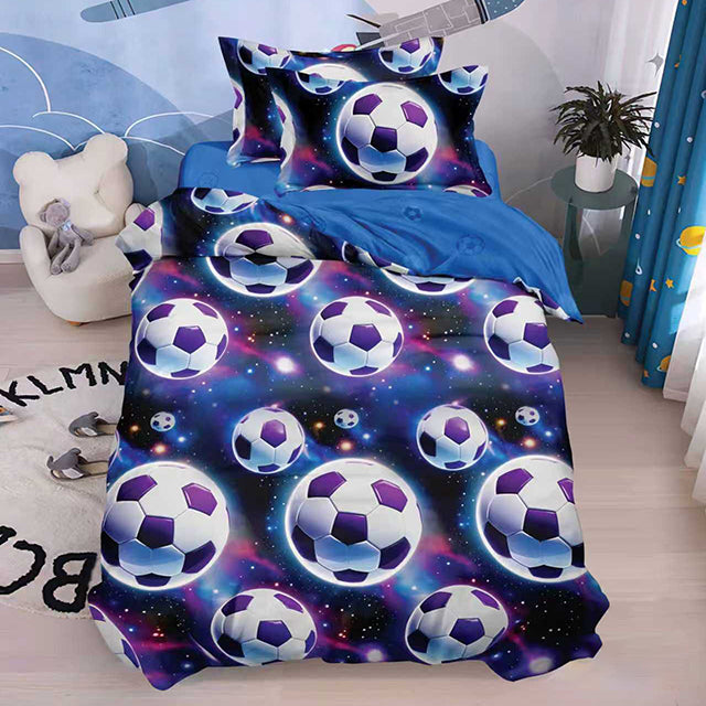 Единично спално бельо с ластик - синьо и лилаво с футболни топки