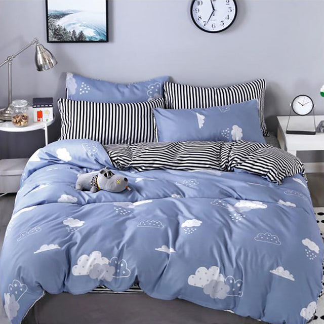 Спално бельо от поликотън – небесносиньо с бели облаци