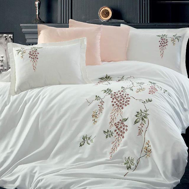 Луксозно спално бельо от бамбук с бродерия - Salkim