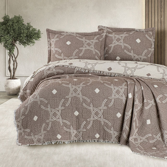 Луксозна кувертюра от 3 части - MONTELA BROWN 