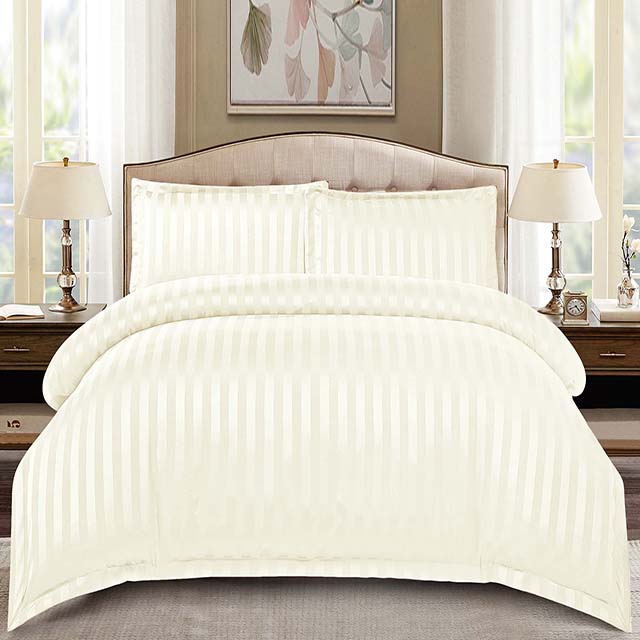 Едноцветно спално бельо с ластик - цвят екрю с райе