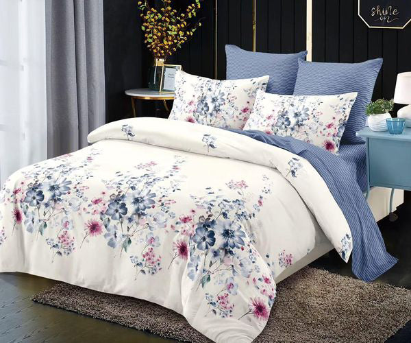 Спално бельо с ластик от 100% памук – бяло и синьо с цветя