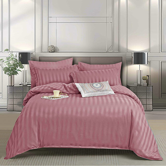 Едноцветно спално бельо с ластик 6 части - розово с райе