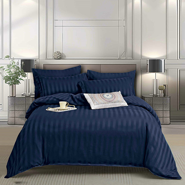 Едноцветно спално бельо с ластик 6 части - тъмносиньо с райе