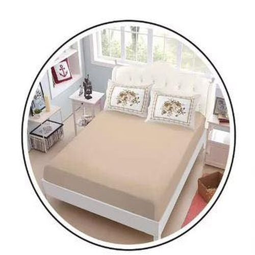 Едноцветно спално бельо с ластик - бежово