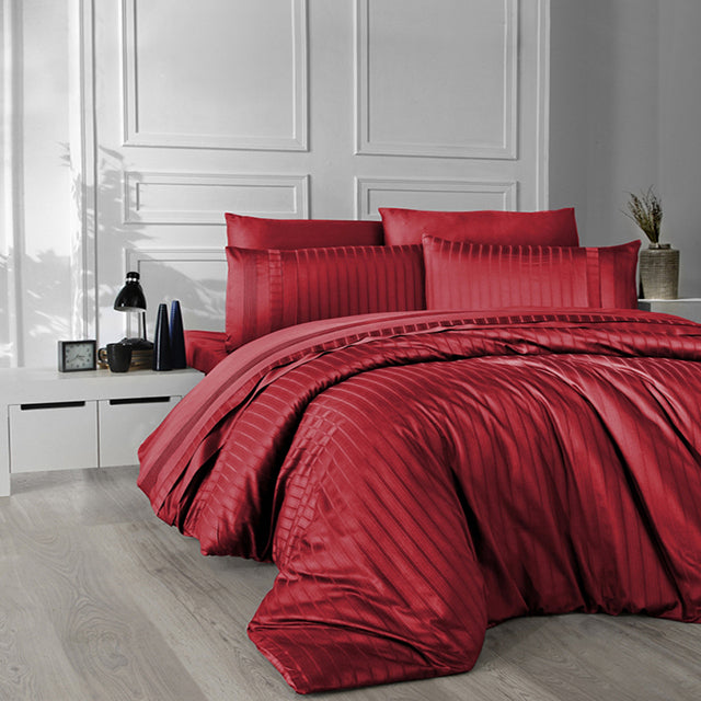 Спално бельо от VIP памучен сатен - червено с червени кантове