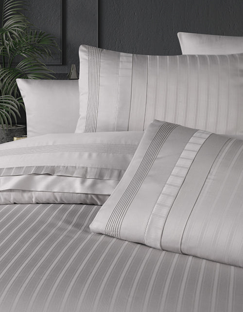 Спално бельо от VIP памучен сатен - светлосиво с кантове