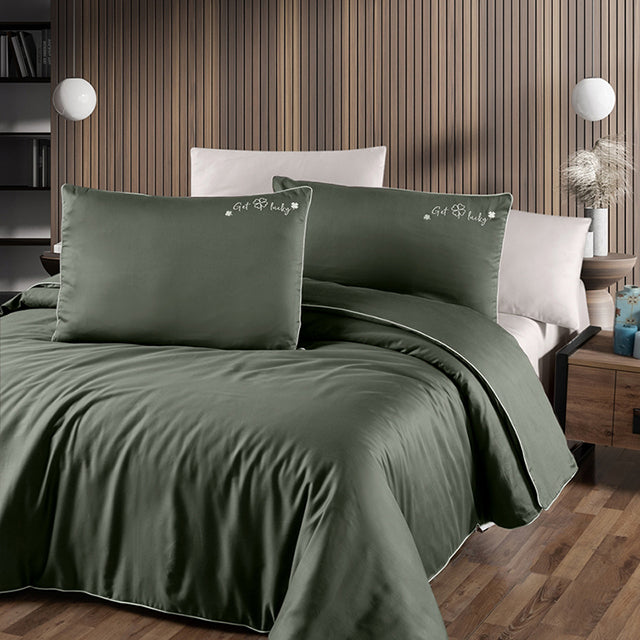 Спално бельо от VIP памучен сатен - маслинено зелено с кантове