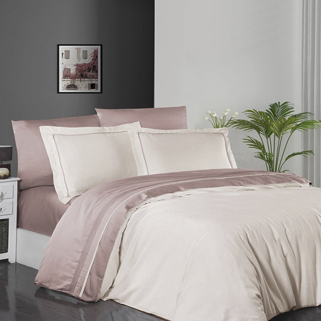 Спално бельо от VIP памучен сатен - екрю и розово