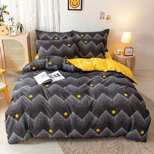 Спално бельо с ластик от 100% памук – черно и жълто с ивици и звездички