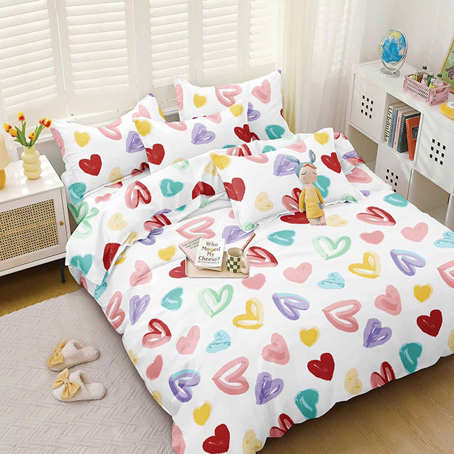 Спално бельо с ластик от 100% памук – бяло с цветни сърчица