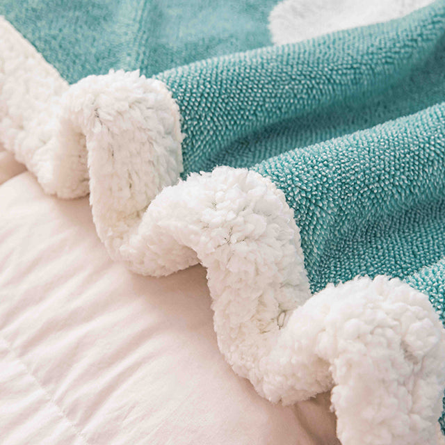 Плюшено 3D одеяло - Цвят тюркоаз с пеперуди - F3D-02