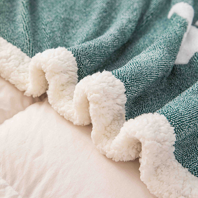 Плюшено 3D одеяло - Зелен цвят с пеперуди - F3D-08