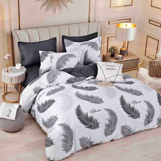 Спално бельо с ластик - бяло с пера