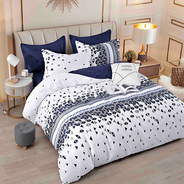 Спално бельо с ластик - бяло с геометричен мотив