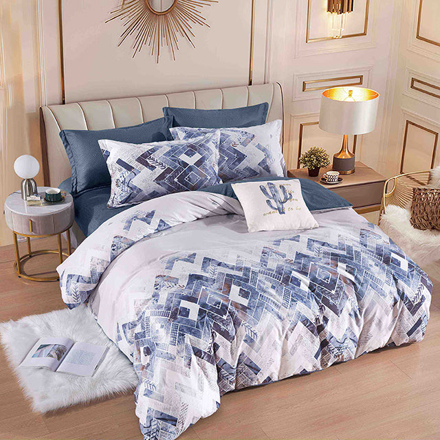 Спално бельо с ластик – бяло и синьо с ромбоиди