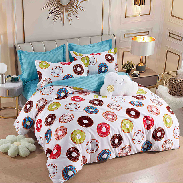 Спално бельо с ластик – бяло и синьо с донът