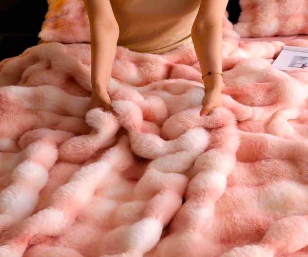 Спално бельо с изкуствен заешки косъм – розово