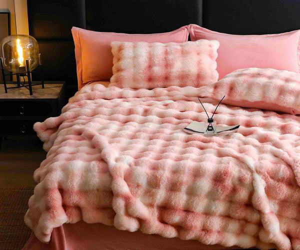 Спално бельо с изкуствен заешки косъм – розово