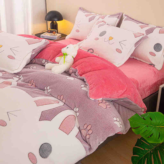 Спално бельо Cocolino - бяло и розово със зайчета и лапички