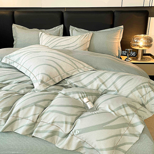 Спално бельо от бархет с ластик - светлозелено с ивици