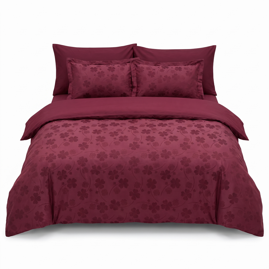 Луксозно спално бельо от Жакард Сатен - Clover Dark Red
