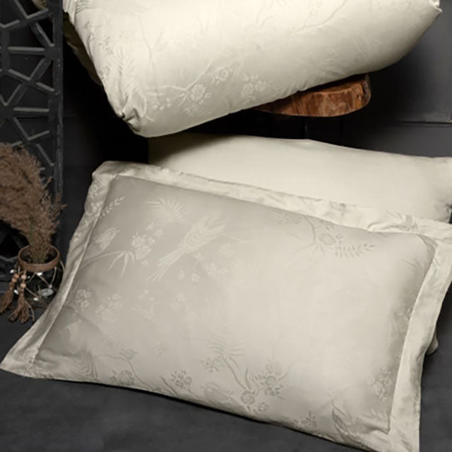 Луксозно спално бельо от Жакард Сатен - Stesha Beige