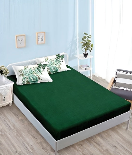 Спално бельо с ластик - бяло и зелено с цветя