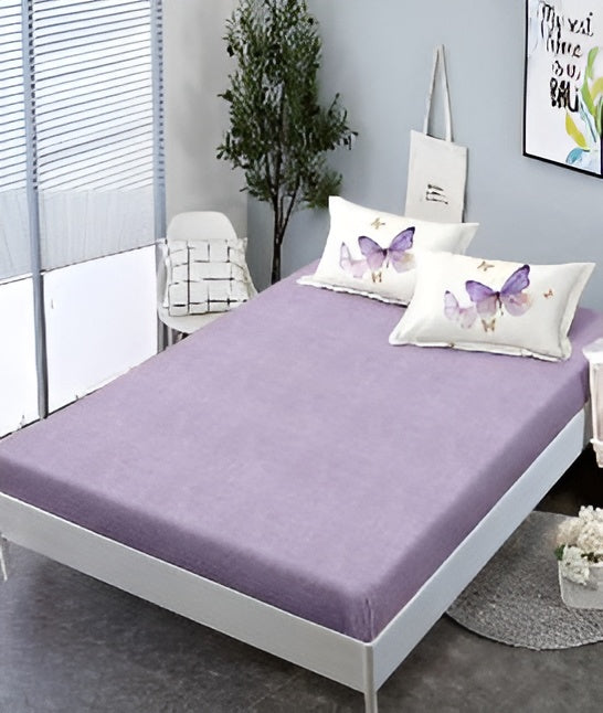 Спално бельо с ластик - бяло и лилаво с пеперуди