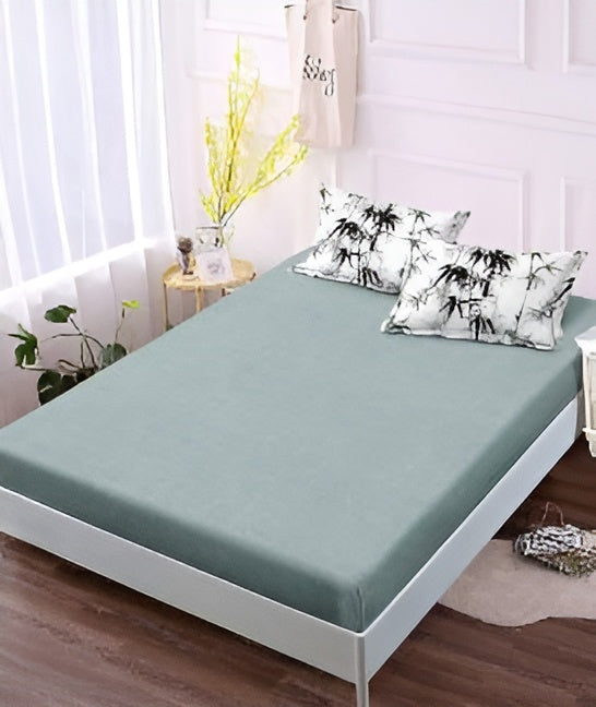 Спално бельо с ластик - бяло и синьо с листа