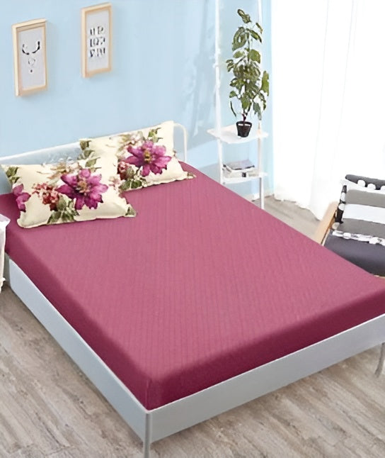 Спално бельо с ластик - цвят крем и циклама с цветя