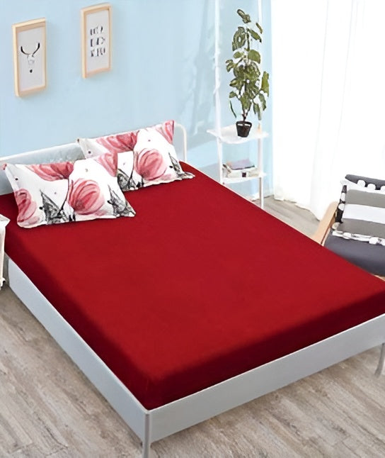 Спално бельо с ластик - бяло и и червено с лалета