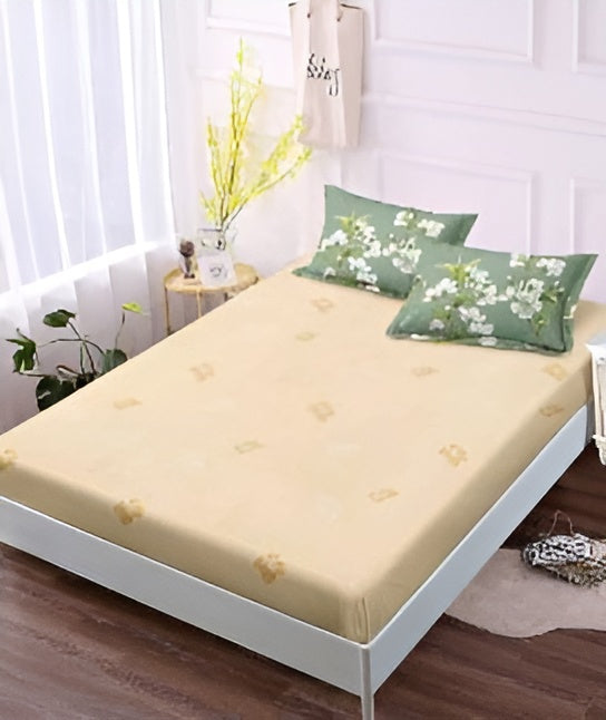 Спално бельо с ластик - зелено и бежово с пролетни цветя